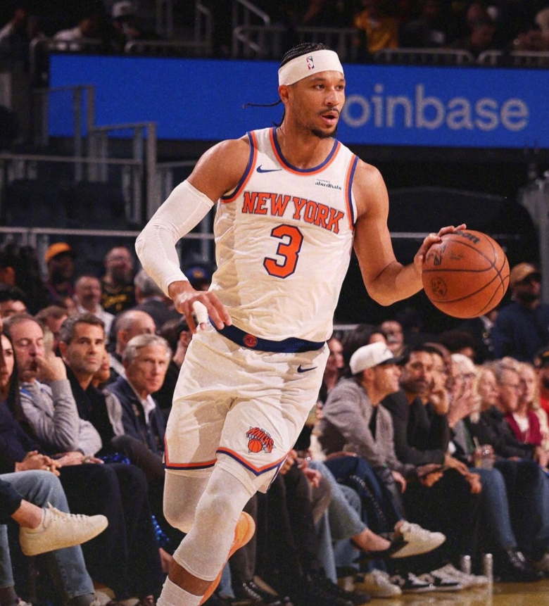 hthapp下载-格林恶犯巴特勒轰32分，库里27+3+7唐斯空砍两双，勇士力克尼克斯